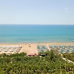 Alba Royal (adults Only)