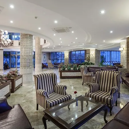 אתר נופש Alba Royal (adults Only)